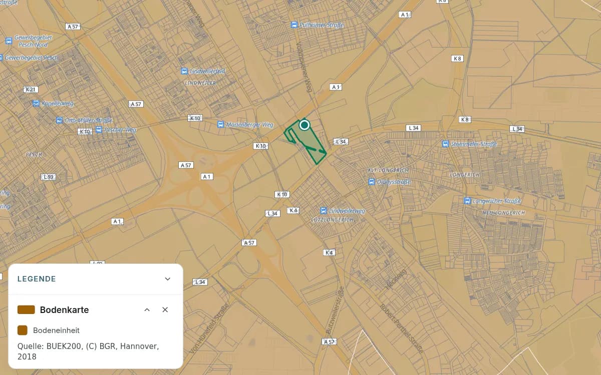 Großflächige braune Bodeneinheit an der Neuenbaumer Straße mit markiertem Punkt und Bodenlegende.