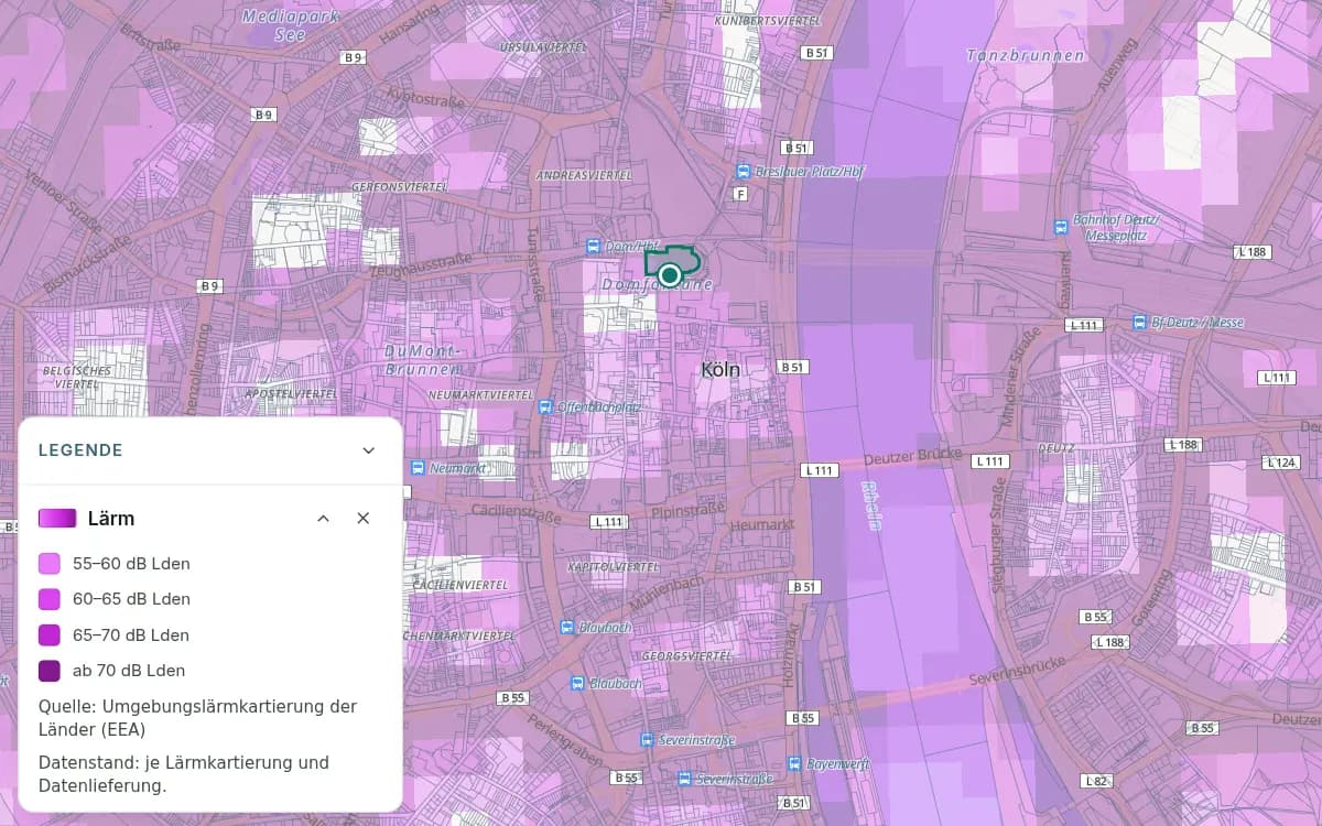 Kölner Altstadt mit violetten Rasterflächen zum Umgebungslärm und einer Markierung am Dom. Die Legende zeigt vier Pegelstufen von 55–60 dB Lden bis ab 70 dB Lden.